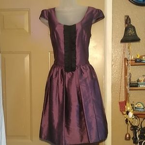 NWOT KensieGirl 100% Silk Dress-Size Medium